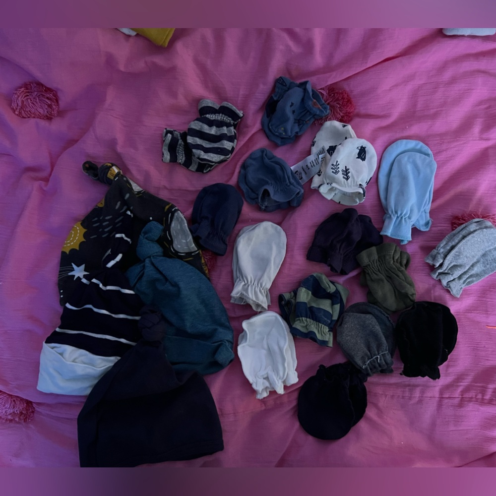 baby mittens